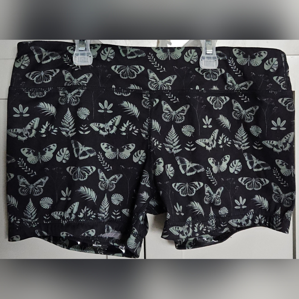 IAB MFG Black Nonslip Athletic Shorts Green Butterflies - Size 10, Large